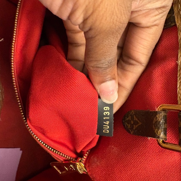 Louis Vuitton Reverse Monogram Giant Onthego GM – Fair Condition - Picture 6 of 7